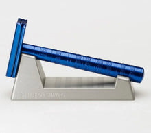 Load image into Gallery viewer, HENSON SHAVING RAZOR STAND PARKER SAFETY RAZOR