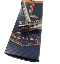 Load image into Gallery viewer, Gillette Double Edge Safety Razor + 5 Blades
