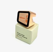 Load image into Gallery viewer, The Leaf Razor Stand