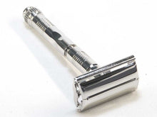 Load image into Gallery viewer, Parker 90r Safety Razor