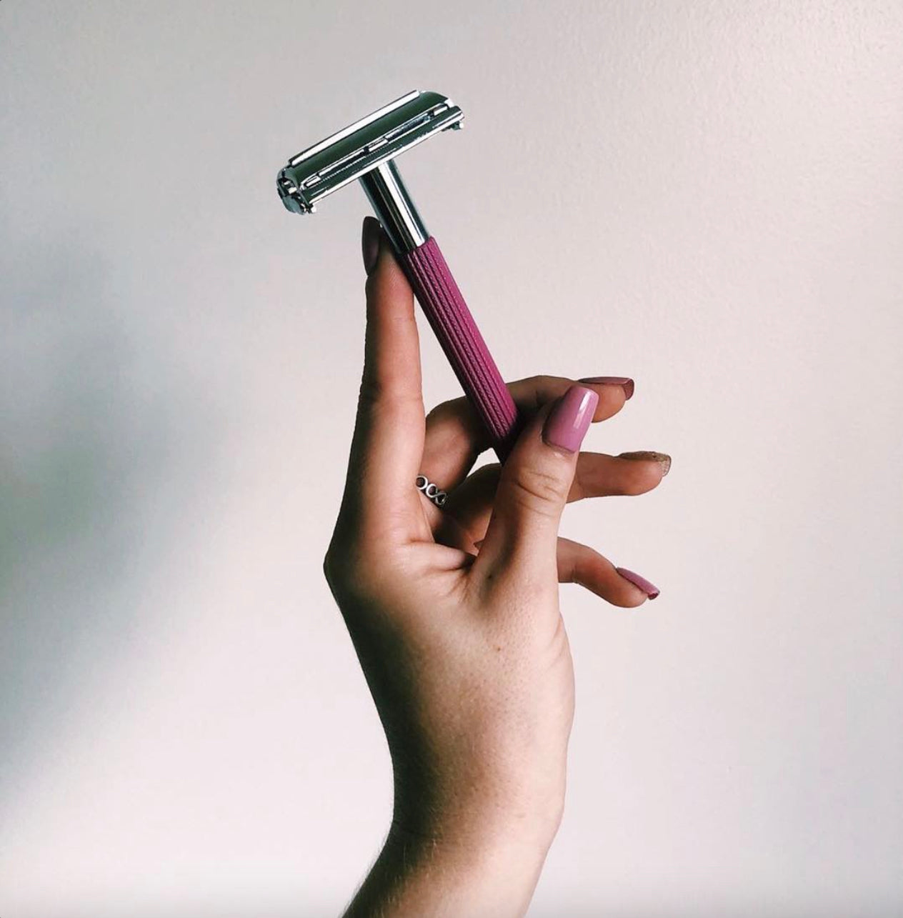 Achieve a Smooth Shave with the Parker 29L Safety Razor for Women ...