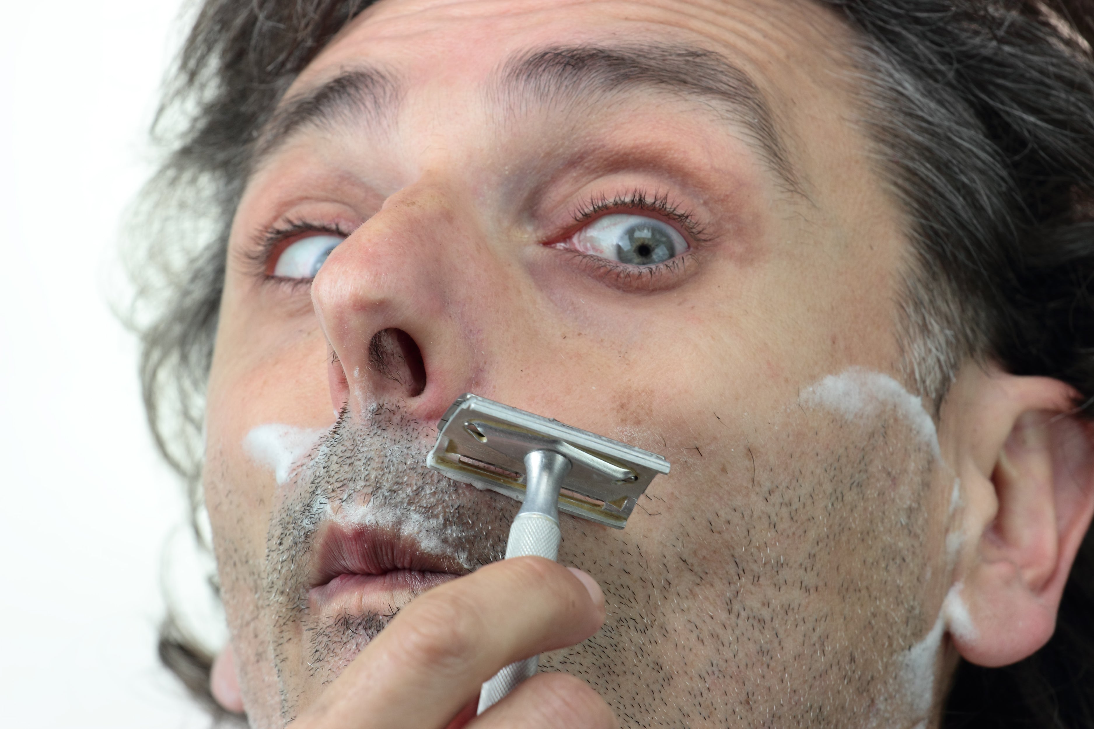 Guards While Using A Razor Blade The Ultimate Guide to Safety Razors – SafetyRazors