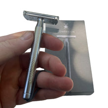Load image into Gallery viewer, Muhle Companion Unisex Safety Razor -Stone
