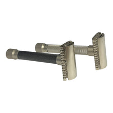 Load image into Gallery viewer, Parker Variant Adjustable Open Comb Safety Razor - Satin Chrome
