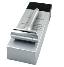 Load image into Gallery viewer, New QShave Luxurious Adjustable Safety Razor &amp; 5 Blades
