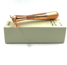 Load image into Gallery viewer, The Leaf Twig Razor - Rose Gold
