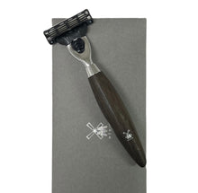 Load image into Gallery viewer, Muhle Kosmo R 873 m3 Mach 3 Razor  – Bog Oak Handle
