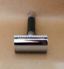 Load image into Gallery viewer, Parker 56R Safety Razor
